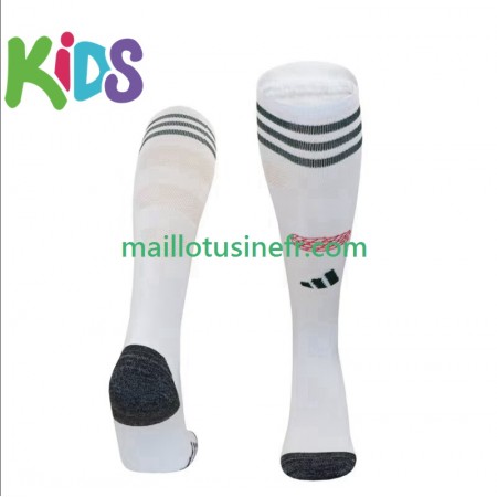 Bayern Munich Extérieur Chaussettes 2025-26 - Enfant Bayern Munich Extérieur Chaussettes 2025-26 - Enfant